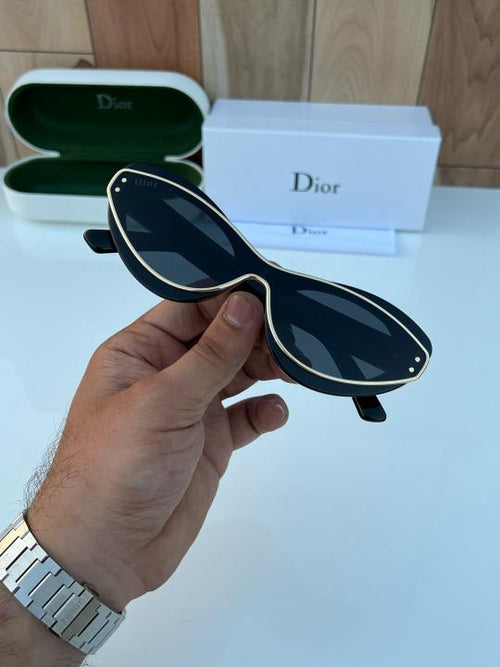 dior_71558_black_gold