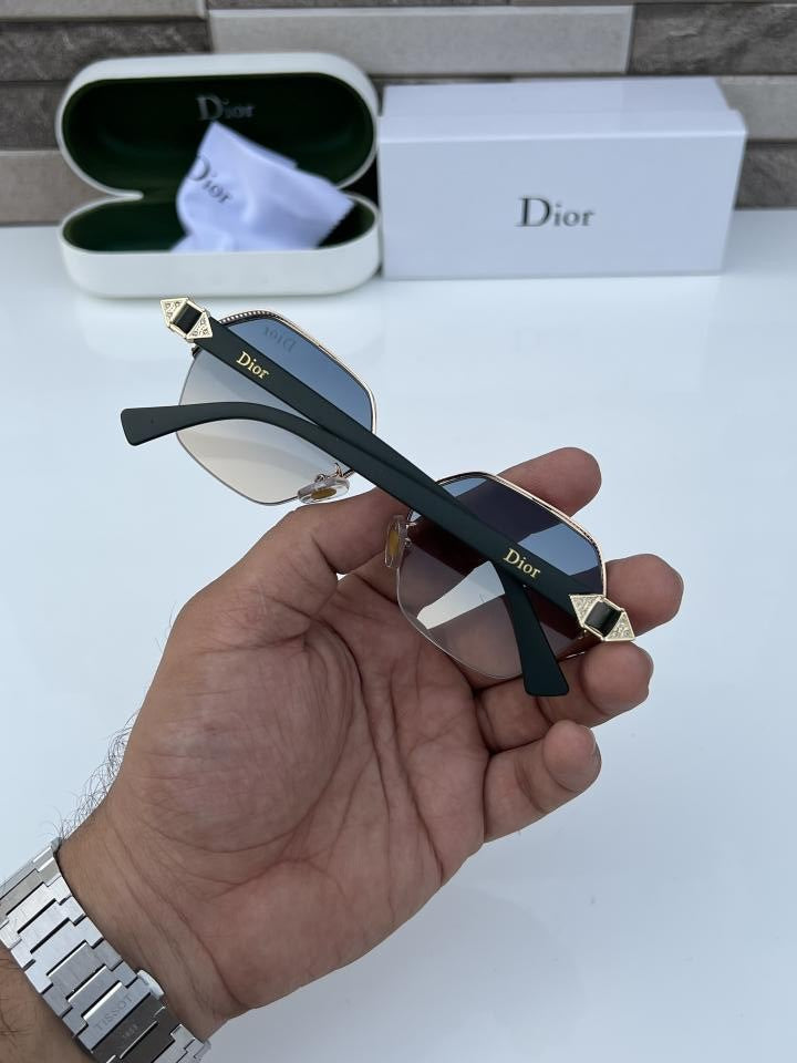 Dior_751_sea_green
